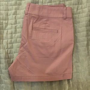 Loft size 6 pink 4 inch shorts